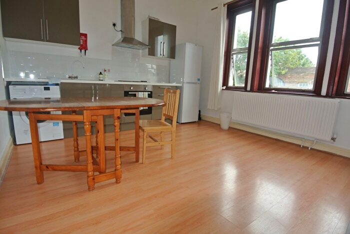 1 Bedroom Flat To Rent In Ladywell Road, Lewisham, SE13