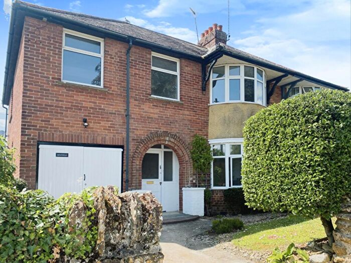 4 Bedroom Semi-Detached House To Rent In Chapel Lane, Banbury, Oxfordshire, OX15