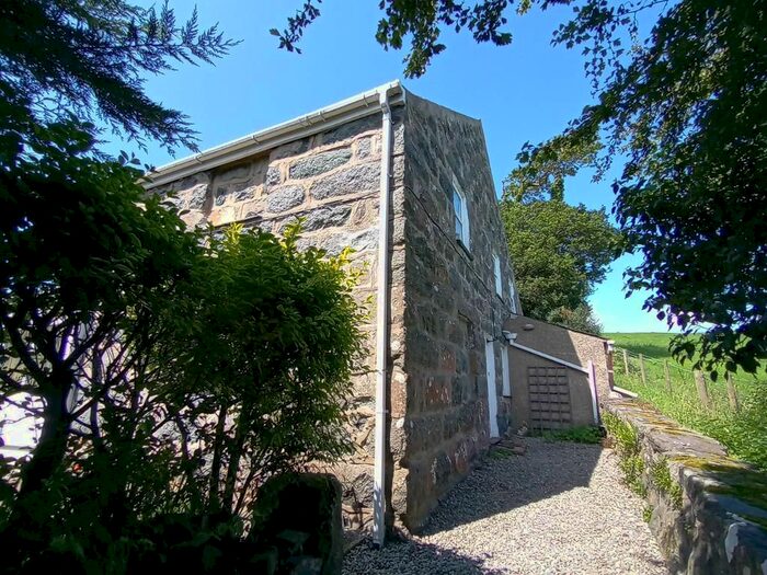 3 Bedroom Detached House For Sale In Llanystumdwy, Criccieth, Gwynedd, LL52