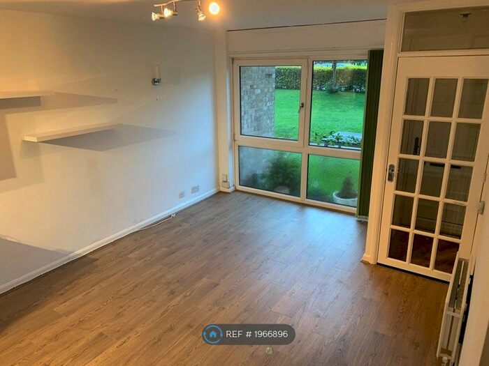 1 Bedroom Flat To Rent In Bedford Road, Letchworth, SG6