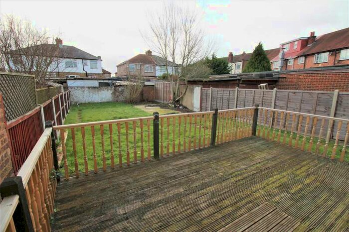 4 Bedroom Semi-Detached House To Rent In Dellfield Crescent, Uxbridge, , UB8