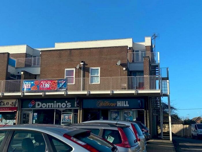 1 Bedroom Flat To Rent In Wick Parade, Wick, Littlehampton, West Sussex, BN17