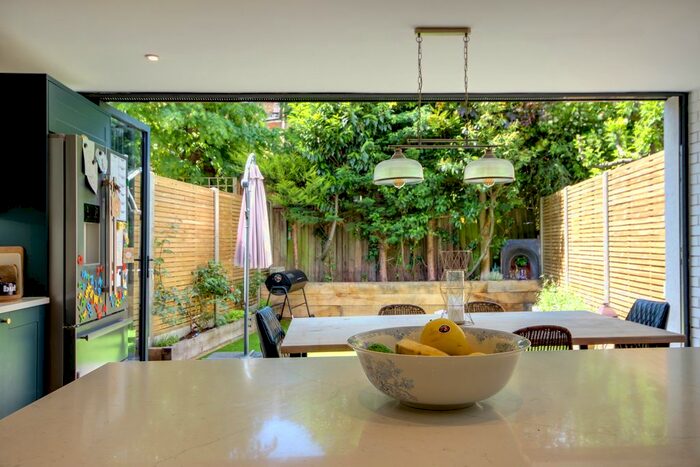 4 Bedroom Terraced House To Rent In Dagmar Road, Alexandra Park, N22