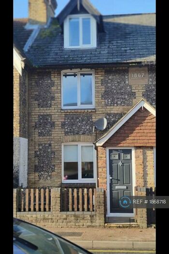 3 Bedroom Terraced House To Rent In High Street, Orpington, BR6