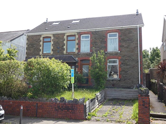 3 Bedroom Semi-detached House For Sale In Crymlyn Road, Skewen, Neath ., SA10