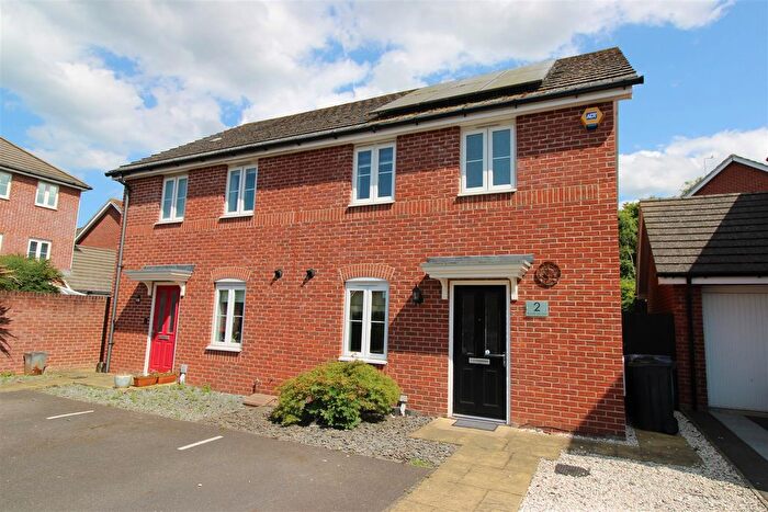 3 Bedroom Semi-Detached House To Rent In Willowbrook Close, Herne Bay, CT6