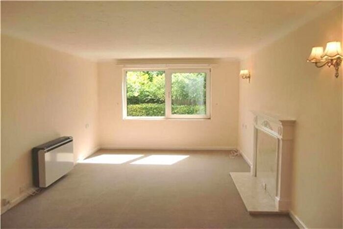 1 Bedroom Retirement Property To Rent In Bridge Court, Springfield Meadow, Weybridge, KT13