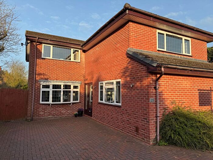 4 Bedroom Detached House For Sale In Chestnut Close, Derrington, ST18