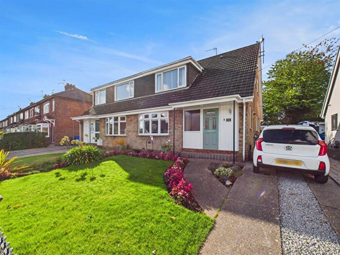 2 Bedroom Semi Detached House For Sale In Dale Road, Swanland, HU14