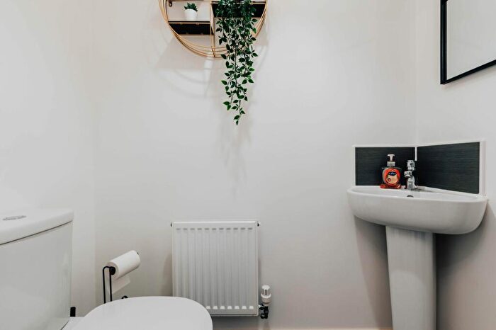 3 Bedroom Detached House For Sale In Agatha Place, Cardea, PE2