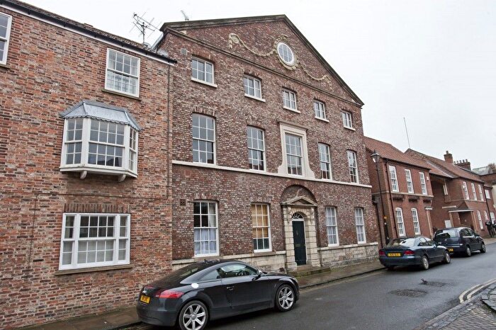 1 Bedroom Flat To Rent In St. Andrewgate, York, YO1