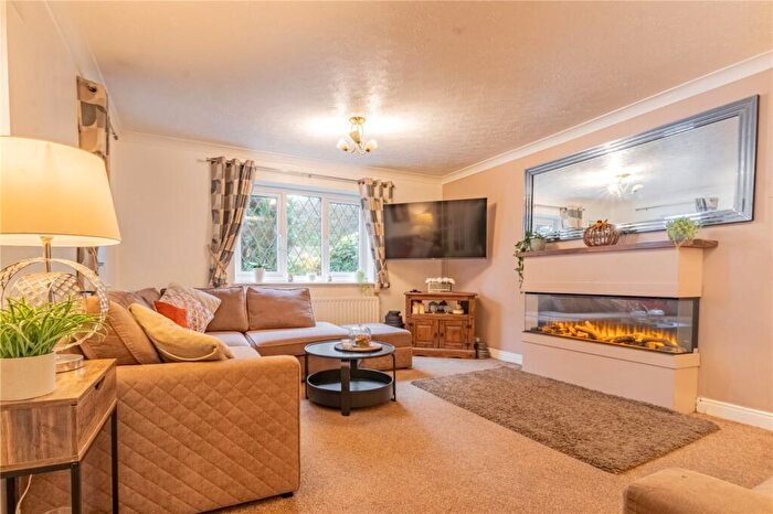 4 Bedroom Detached House For Sale In Shawclough Road, Shawclough, Rochdale, OL12