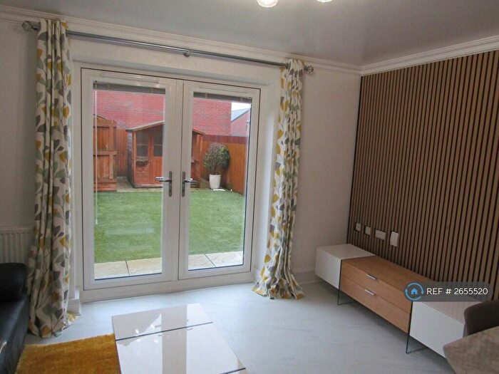 2 Bedroom Semi Detached House To Rent In Daffodil Street, Salford, M6