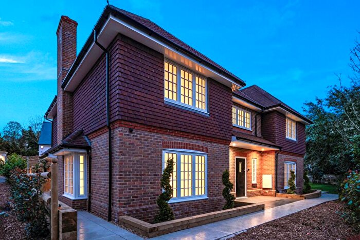 5 Bedroom Detached House For Sale In Hook Heath, GU22