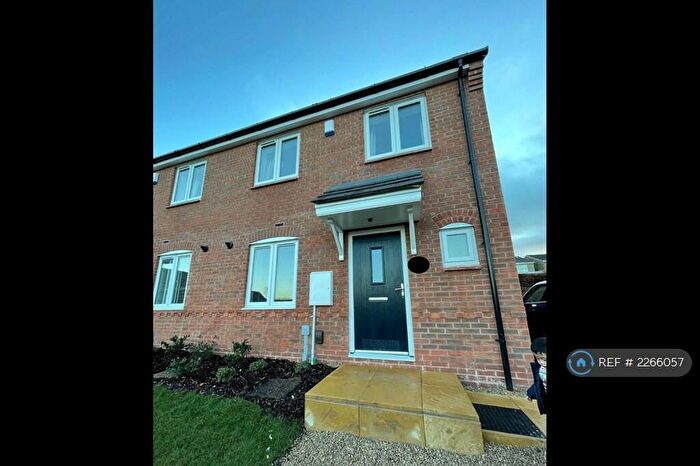 3 Bedroom Semi-Detached House To Rent In Littleover, Littleover, Derby, DE23
