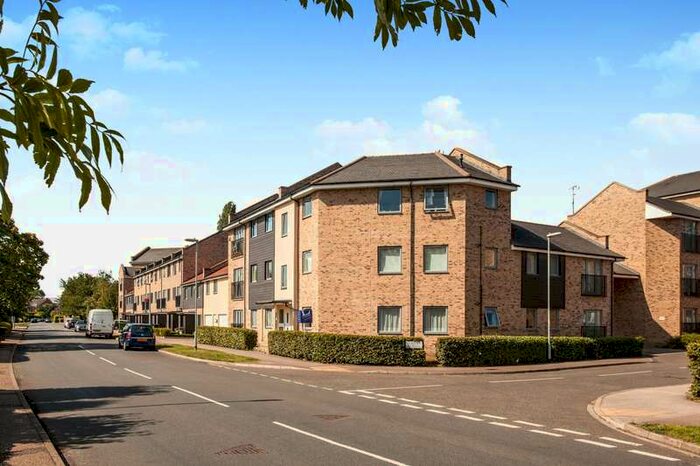 1 Bedroom Property To Rent In Woodhead Drive, Cambridge, CB4