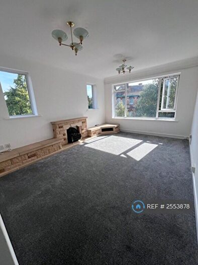 2 Bedroom Flat To Rent In Exbourne Manor, Bournemouth, BH1