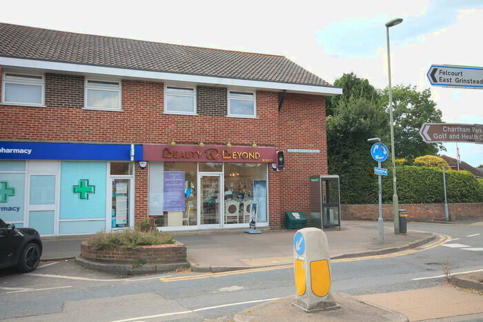 2 Bedroom Apartment To Rent In East Grinstead Road, Lingfield, RH7