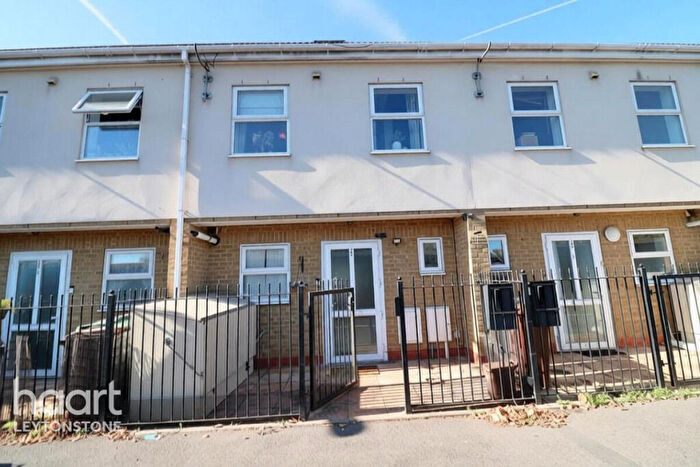 3 Bedroom Terraced House For Sale In Connaught Road, London, E11