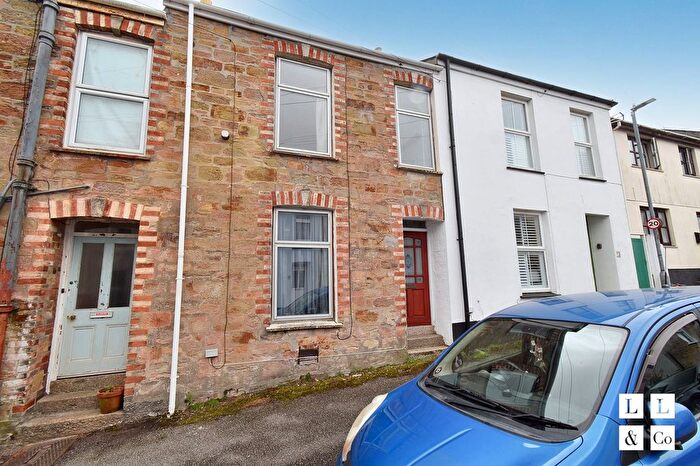 4 Bedroom Terraced House For Sale In Lister Street, Falmouth, TR11
