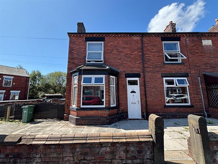 2 Bedroom Flat For Sale In Bryn Road, Wigan, WN4