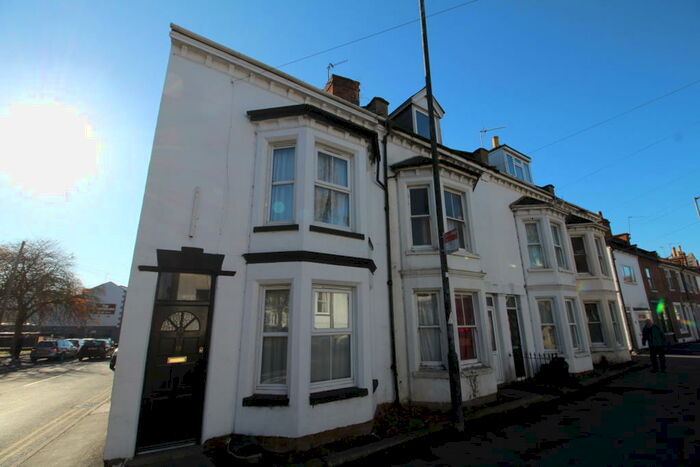 5 Bedroom Terraced House To Rent In Leicester Street, Leamington Spa, CV32
