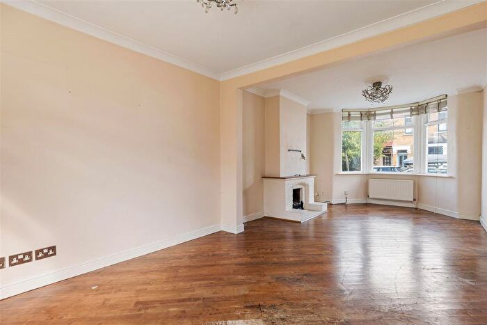 3 Bedroom Terraced House For Sale In Bromley Road, London, E17