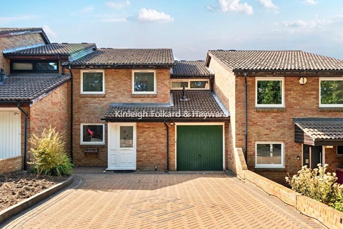 5 Bedroom House To Rent In Foxgrove Road, Beckenham, Kent, BR3