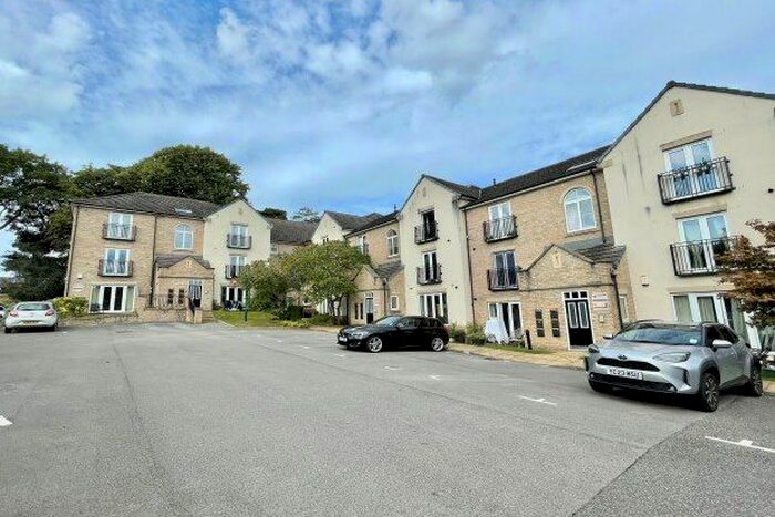 2 Bedroom Flat To Rent In Sycamore Court, Sheffield, S11