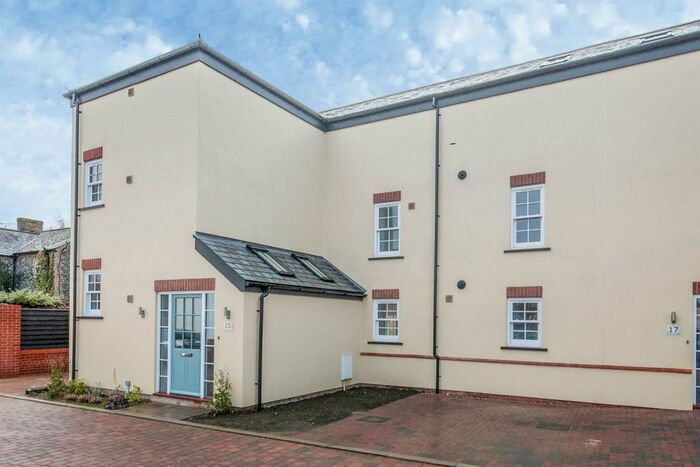 4 Bedroom Barn Conversion To Rent In Hall Farm Close, Feltwell, Thetford, IP26