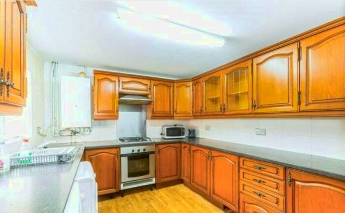 5 Bedroom Terraced House To Rent In Kensington Avenue, Manchester, Greater Manchester, M14