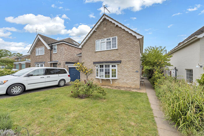 3 Bedroom Link Detached House To Rent In The Oaks, Horringer, Suffolk, IP29