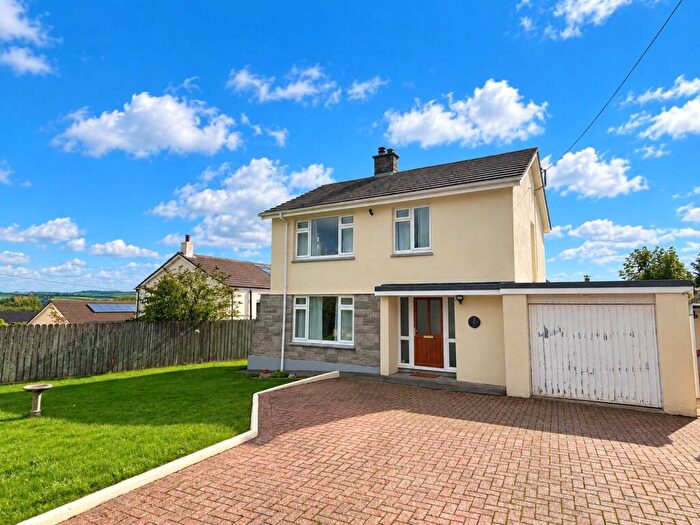 3 Bedroom Detached House For Sale In Liftondown, Lifton, Devon, PL16