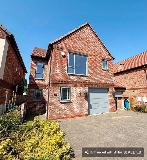 4 Bedroom Detached House To Rent In Knights Walk, Sutton, DN22