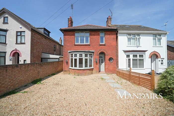 3 Bedroom Detached House To Rent In Burnside, Springfield, Fletton, Peterborough, PE2