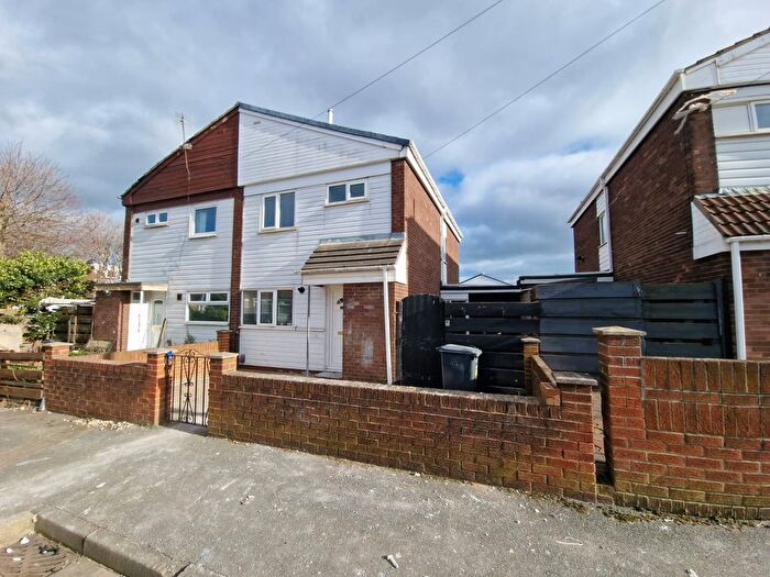 3 Bedroom Semi-Detached House To Rent In Regent Court, South Shields, NE33