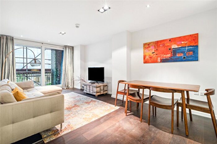 2 Bedroom Flat To Rent In Wharf Road, Angel Southside, N1