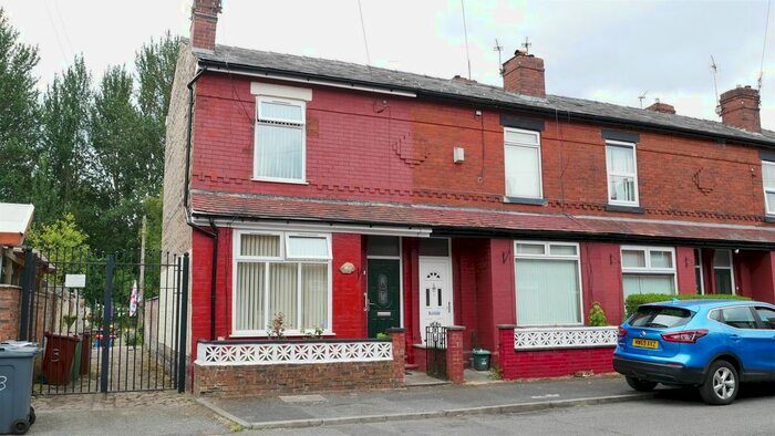 2 Bedroom Terraced House To Rent In Ventnor Avenue, Levenshulme, Manchester, M19