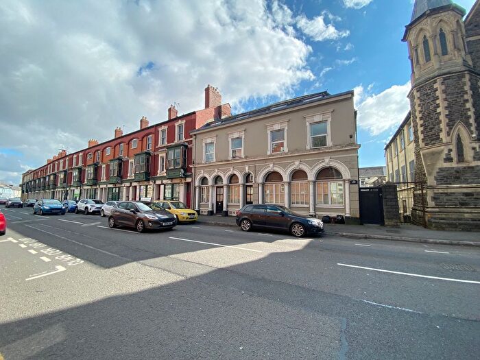 1 Bedroom Flat To Rent In Moira Terrace, Roath, Cardiff, CF24