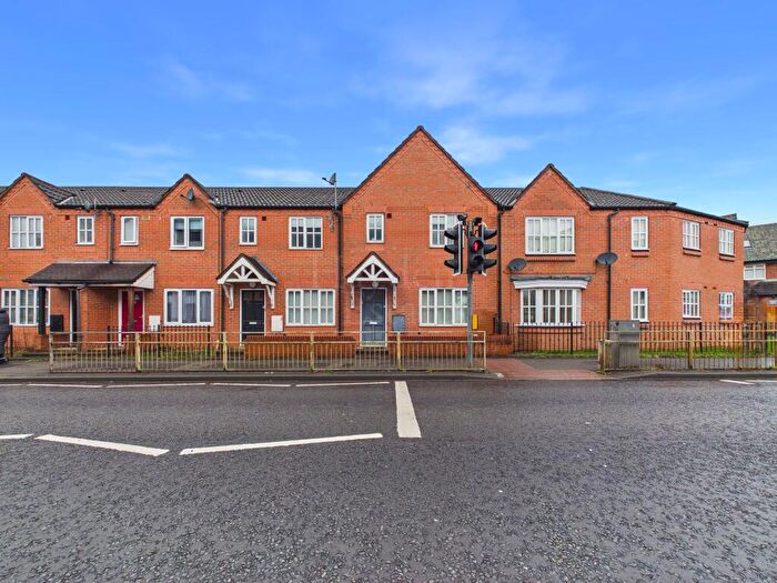 2 Bedroom Terraced House For Sale In Stourbridge Road, Kidderminster, DY10