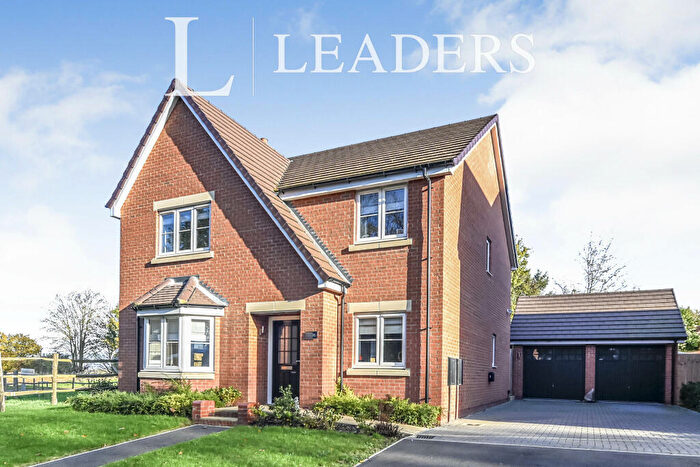 4 Bedroom Detached House To Rent In Park Road, Moggerhanger, Bedford, MK44