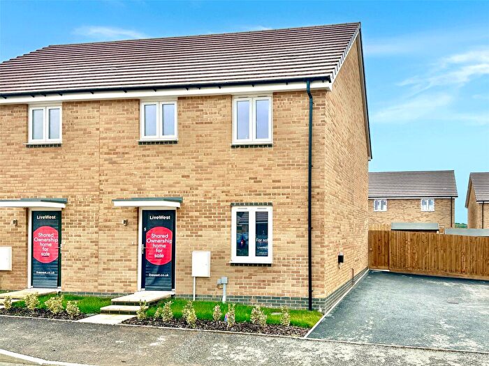 3 Bedroom Semi-Detached House For Sale In Pennywell, Bideford, Devon, EX39