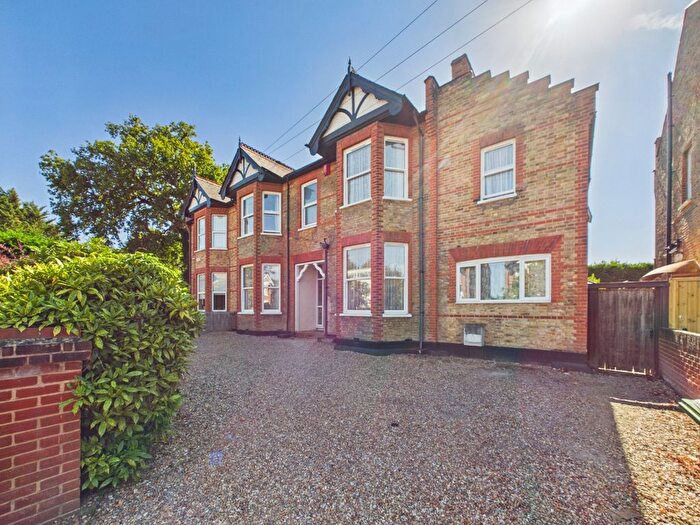 6 Bedroom Semi Detached House For Sale In Sidcup, Kent, DA14