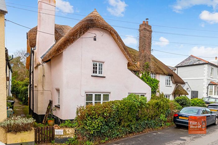 4 Bedroom End Of Terrace House For Sale In Moles Cottages, Exminster, EX6