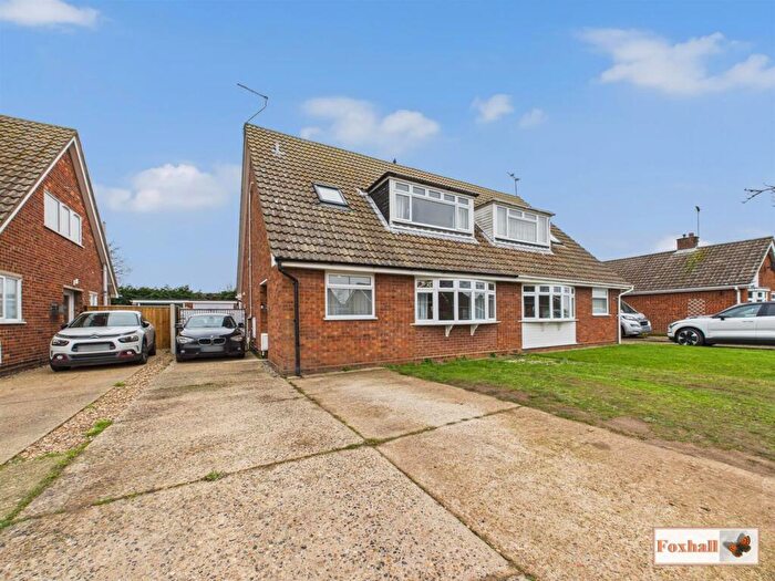 3 Bedroom Chalet For Sale In Penryn Road, Kesgrave, IP5