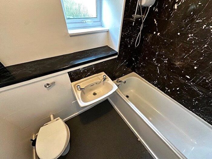 2 Bedroom Flat To Rent In Botany Bay, Aqueduct, Telford, Shropshire, TF4
