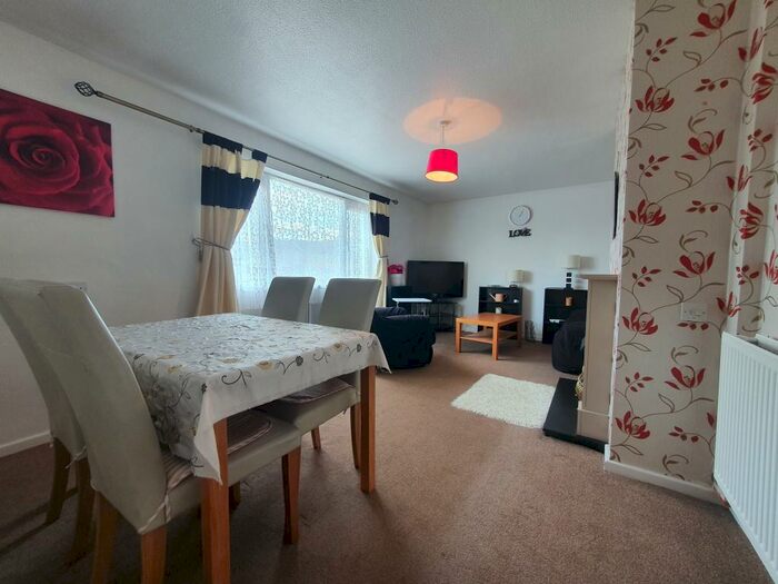 1 Bedroom Flat To Rent In Drummond Avenue, Doncaster, DN5