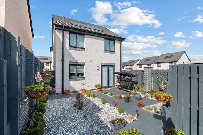 3 Bedroom Detached House For Sale In Springdale Road, Blindwells, EH32