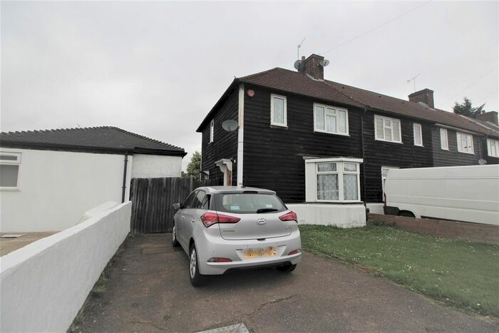 2 Bedroom Property To Rent In Montrose Avenue, Burnt Oak, Edgware, HA8