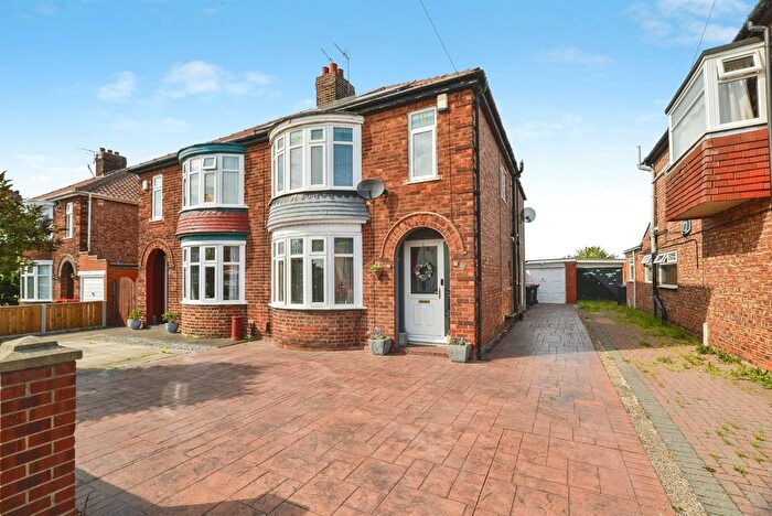 4 Bedroom Semi Detached House For Sale In Buttermere Avenue, Middlesbrough, TS5